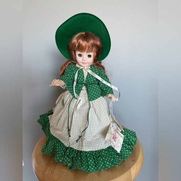 Royal House of Dolls month of the year ( March ) - Picture 4 of 16